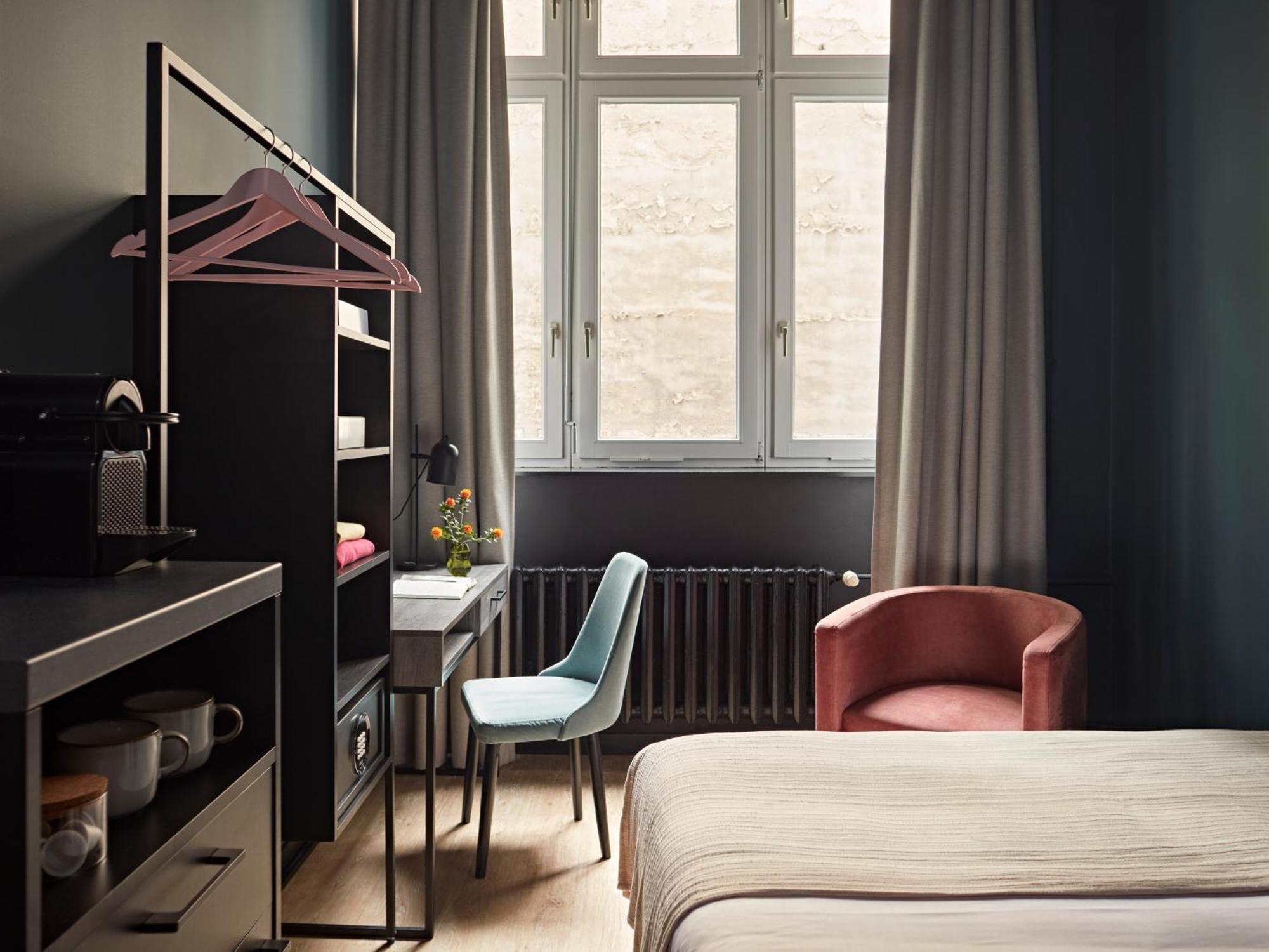 Standard Room,1718501070:JPEG